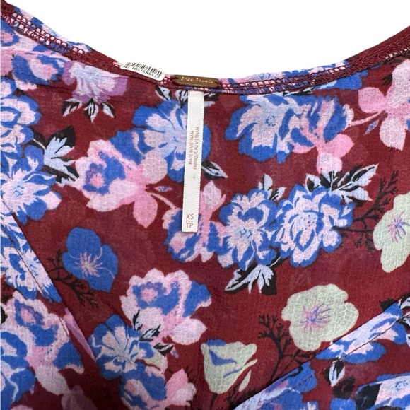 💐✨ Free People Floral‎ Ruffle Tie Front Blouse Maroon Blue XS ✨💐 - Picture 5 of 6